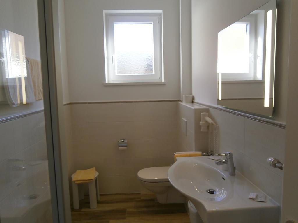 Pension & Apartments Ertl Зебоден Номер фото